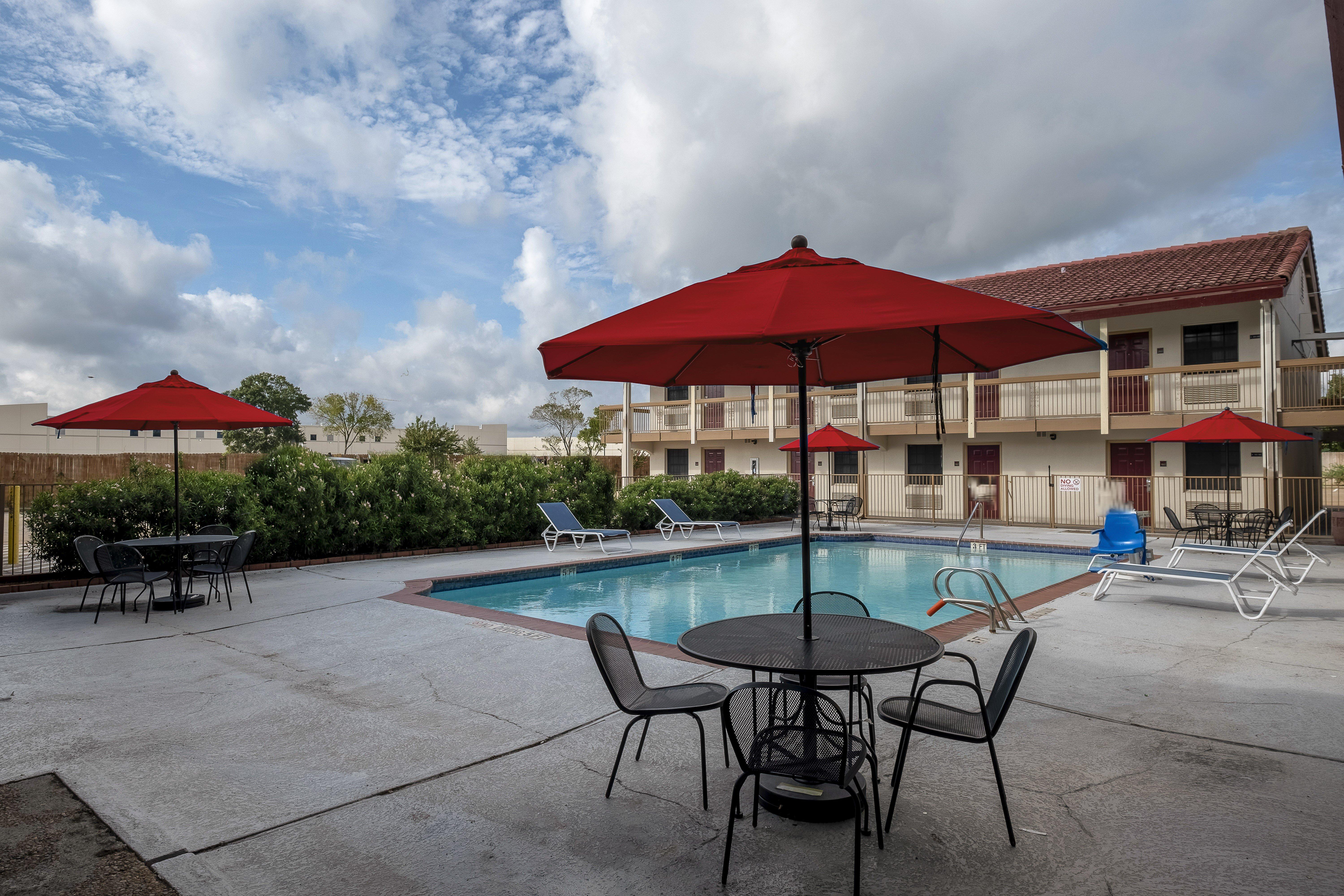 Red Roof Inn Houston North - Fm1960 & I-45 Exterior foto